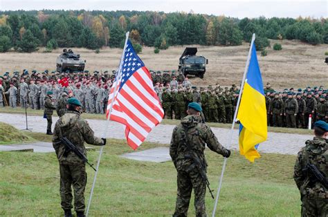 美媒：美国帮助乌克兰军队攻击目标，提供情报更好地预测俄军行动_腾讯视频
