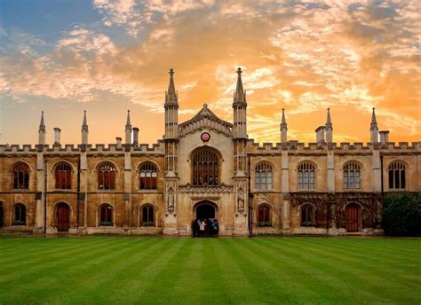 英国留学：英国最美的十所大学，兼具颜值与才华！ - 知乎