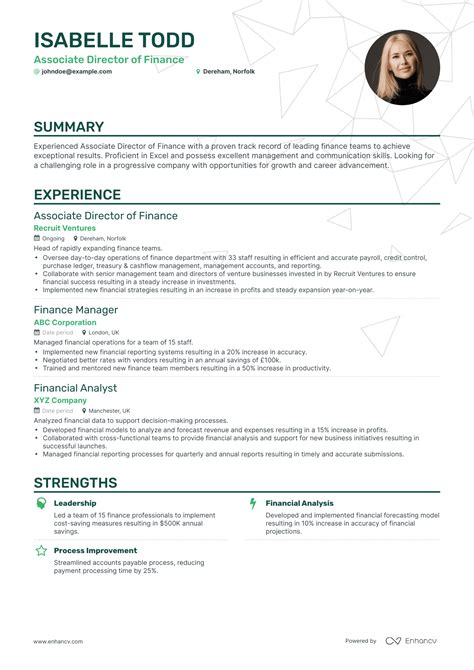 5 Associate Director Resume Examples & Guide for 2024