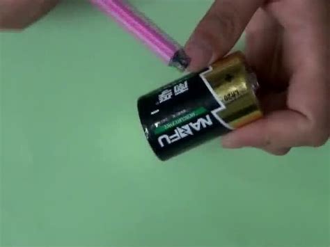 实验：测量小灯泡的电功率_腾讯视频