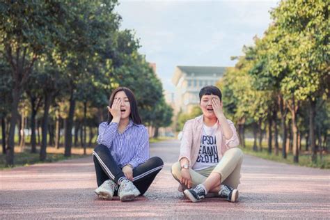 校园情侣图片