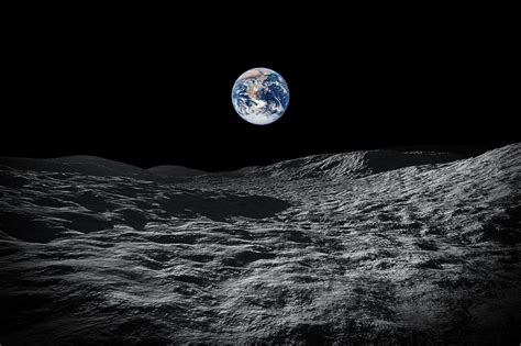 宇航员登上月球看到太空是什么颜色-宇航员在月球上看到的天空是黑色的,为什么