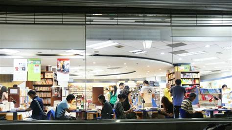 几何书店是怎样保持独特个性并脱颖而出的？_