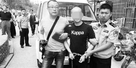 台湾发生重大分尸案！监控拍到被害人哥哥拖行李箱离开，警方在现场搜出6把刀
