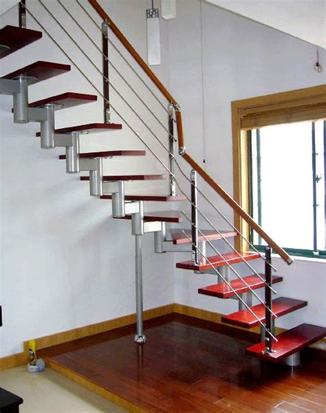 室内旋转楼梯样式怎么样？旋转楼梯安装步骤 - 行业资讯 - 九正楼梯网