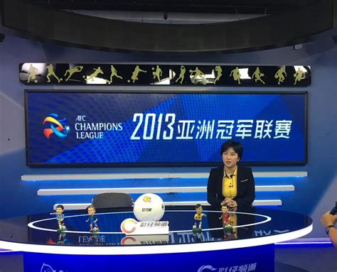 中国首席足球女解说杜莹莹：我们需要付出比男解说员多10倍的努力