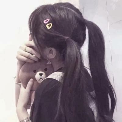 非主流辫子背影头像