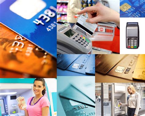 ATM取款机与银行卡摄影高清图片 - 爱图网设计图片素材下载