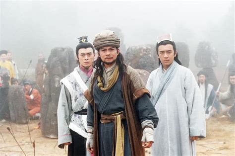 《倚天屠龙记》从虚竹到成昆，樊少皇这22年的角色一直很“二”