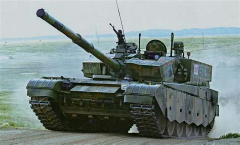 中国99式坦克VS美国的M1A1坦克，谁才是陆战之王
