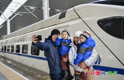 科尔沁草原即将迎来新通高铁：试乘乘客纷纷点赞（原创组图）_中国网