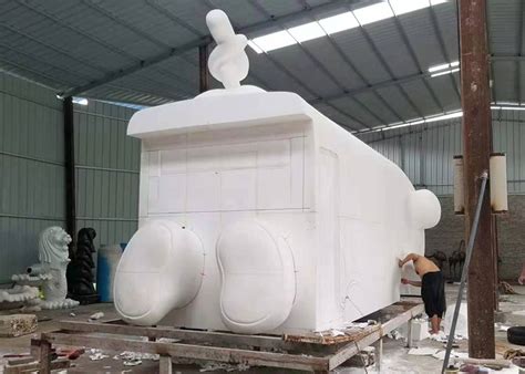 贵州泡沫雕塑制作-幽默悟空小汽车（加长版） -贵州朋和文化 ...