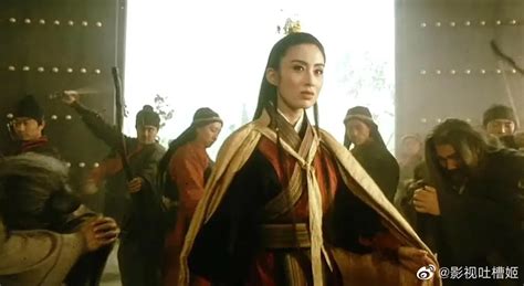 1993年电影《倚天屠龙记之魔教教主》张敏饰演的赵敏