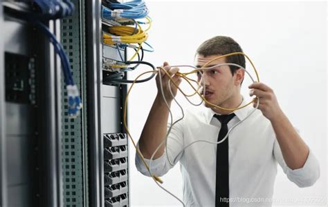 网络工程师和网络运维工程师的区别_李白-CSDN博客_工程师