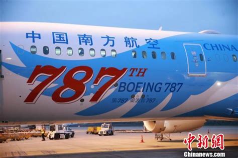 暑期旅游旺季至 南航波音787宽体客机在武汉上线_长江云 - 湖北网络广播电视台官方网站