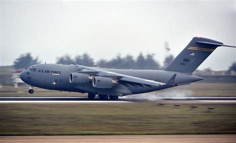 高清:揭秘美国大型运输机C-17 军事前沿 烟台新闻网 胶东在线 国家批准的重点新闻网站