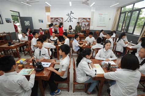 粤科网-《中国学生发展核心素养》出炉学生要兼具科学精神和实践创新能力