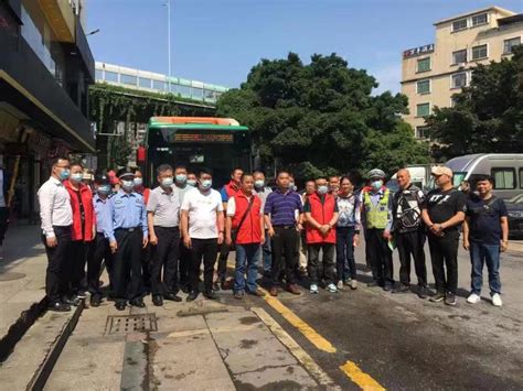 学党史办实事| 白云棠景街开通便民巴士，便利居民地铁接驳