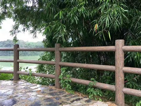仿木护栏、仿石栏杆在美丽乡村及各个领域建设中的广泛运用 - 佛山建基水泥制品有限公司