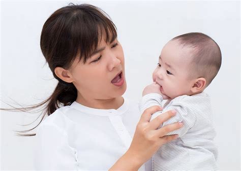 三个月婴儿不开心也尖叫（小婴儿进入“尖叫期”，可不是大嗓门那么简单，新手爸妈小心应对） | 说明书网