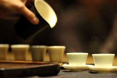 茶言茶语：一杯茶里的幸福|佛教|茶言茶语_凤凰佛教