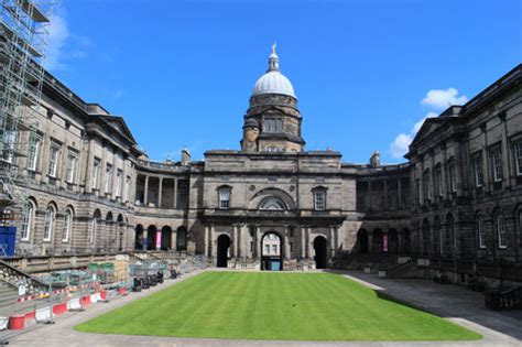 英国爱丁堡大学有预科吗？_维欧艺术留学
