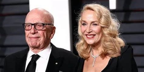 与邓文迪离婚9年后，91岁传媒大亨默多克与66岁前超模离婚！千亿财产怎么分？_手机新浪网