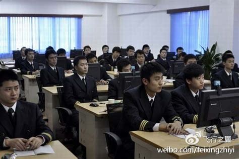 空军第十批女飞行学员顺利转入高教机训练_军事_中国网