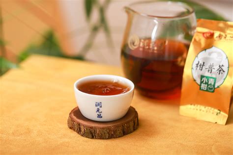 茶倒满杯代表什么意思-润元昌普洱茶网