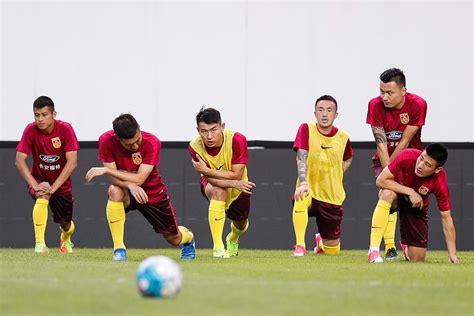中国对菲律宾足球预测_菲律宾uaap足球 - 随意云