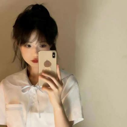高级温柔头像单人女生