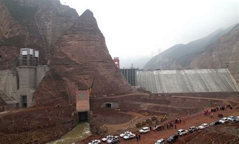 贵阳乌江洪家渡水电站建设_720X576_高清视频素材下载(编号:7889304)_实拍视频_光厂(VJ师网) www.vjshi.com