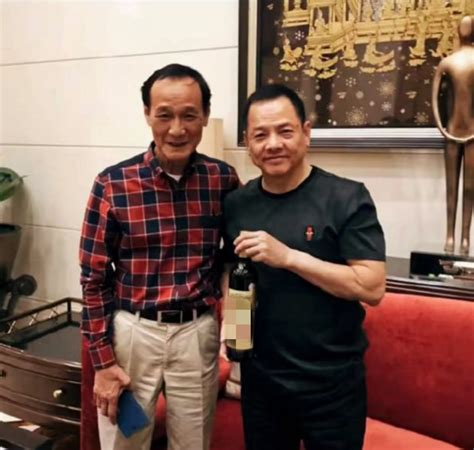 香港黑帮教父胡须勇逝世 一个特殊的香港黑道时代随之而去|界面新闻 · 中国