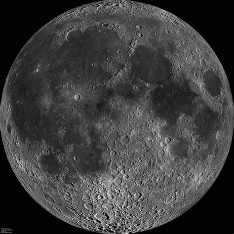 月球背面有“金字塔”？中国说出真相，嫦娥四号带你看清月球背面|金字塔|月球背面|月球_新浪新闻