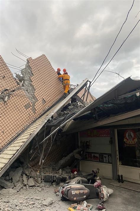 【影像】台湾花莲6.5级地震 已致4人遇难200余人受伤|界面新闻 · 图片