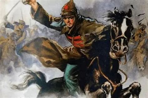 百年传统！亲俄民兵驾驶机枪三轮摩托，如红军“搭枪卡”再现战场