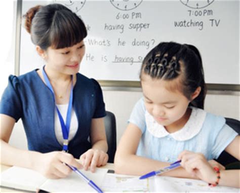 家教APP正在中小学生中流行 公校在职家教更获青睐_宁波频道_凤凰网