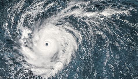 玉环市气象台继续发布海上台风警报