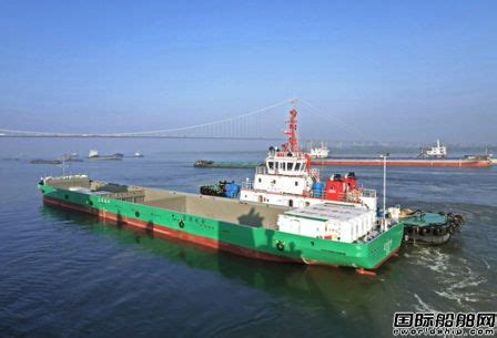 镇江船厂建造我国首艘出口缅甸浮船坞顺利启航 - 在建新船 - 国际船舶网