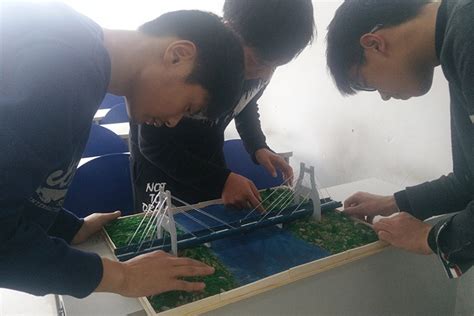 亲身实践，合力创新——记西校区举办 “桥梁与建筑结构物模型设计竞赛” - 江苏省扬州技师学院门户网站