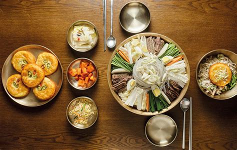 20+ Popular Korean Street Food That You Must Taste - Ling App