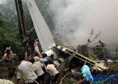古巴航空一架39年机龄波音737客机失事坠毁，百余人遇难愿安息