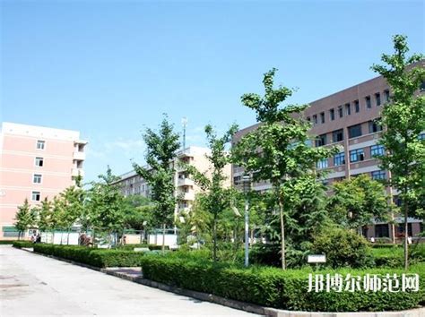 西安培华师范学院郭杜校区2023年招生办联系电话