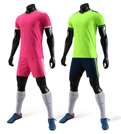 足球服定制儿童足球训练服舒适透气可印制logo名字足球训练服套装-阿里巴巴