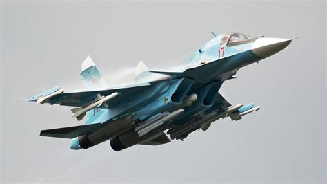 迪拜航展上的俄罗斯苏-75战斗机 展示无人机版_军事_中华网