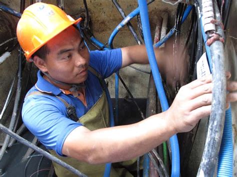 高压清洗管道设备的工作原理以及保养-渭南顺龙管道工程有限公司