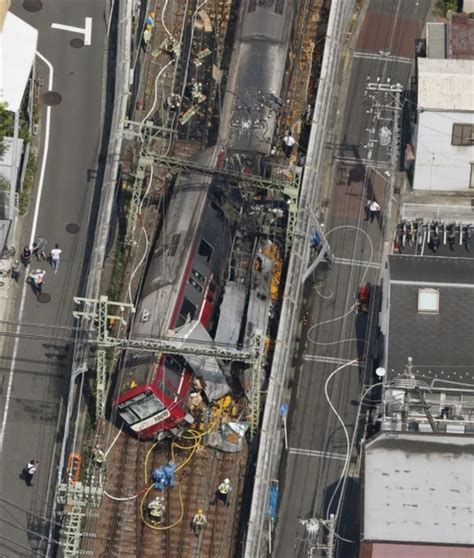 日本火车与货车相撞：脱轨起火 至少30人受伤-日本,火车,货车,事故 ——快科技(驱动之家旗下媒体)--科技改变未来