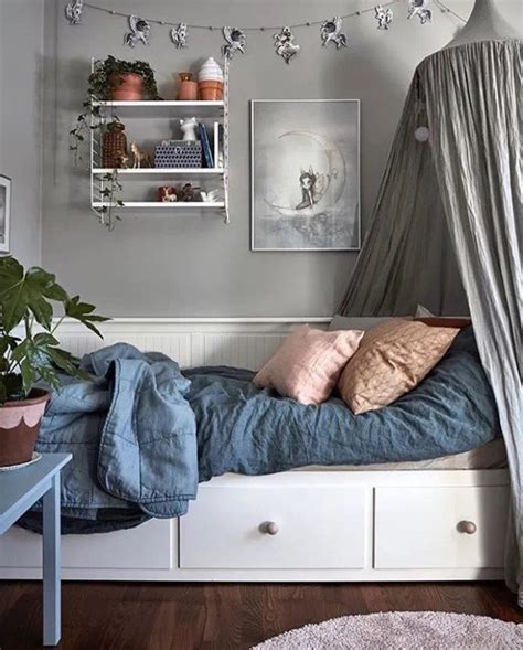 宜家沙发床_IKEA 宜家 HEMNES汉尼斯坐卧两用多功能折叠床沙发床小户型储物床多少钱-什么值得买