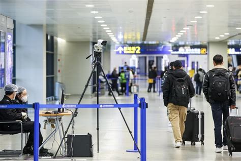 记者连线丨香港国际机场运行平稳有序 航班基本满座_凤凰网视频_凤凰网