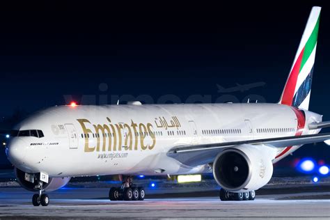 Emirates Boeing 777-31H(ER) A6-ECR – v1images Aviation Media